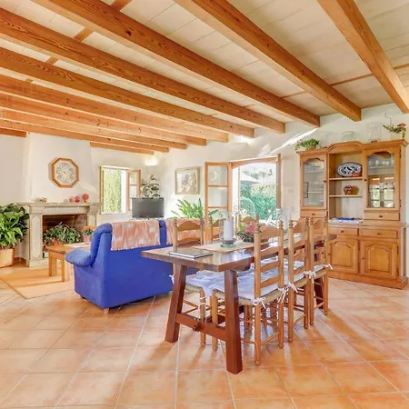 Holiday home Malena Caimari
