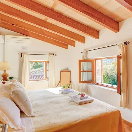 Holiday home Malena Caimari